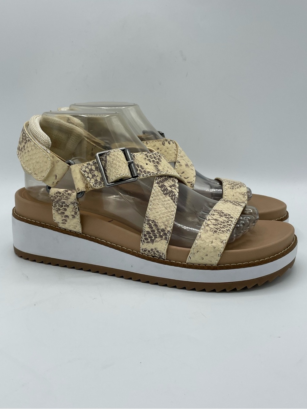 Lucky Brand Idenia Textured Cream Snake Embossed Strappy Sandal.